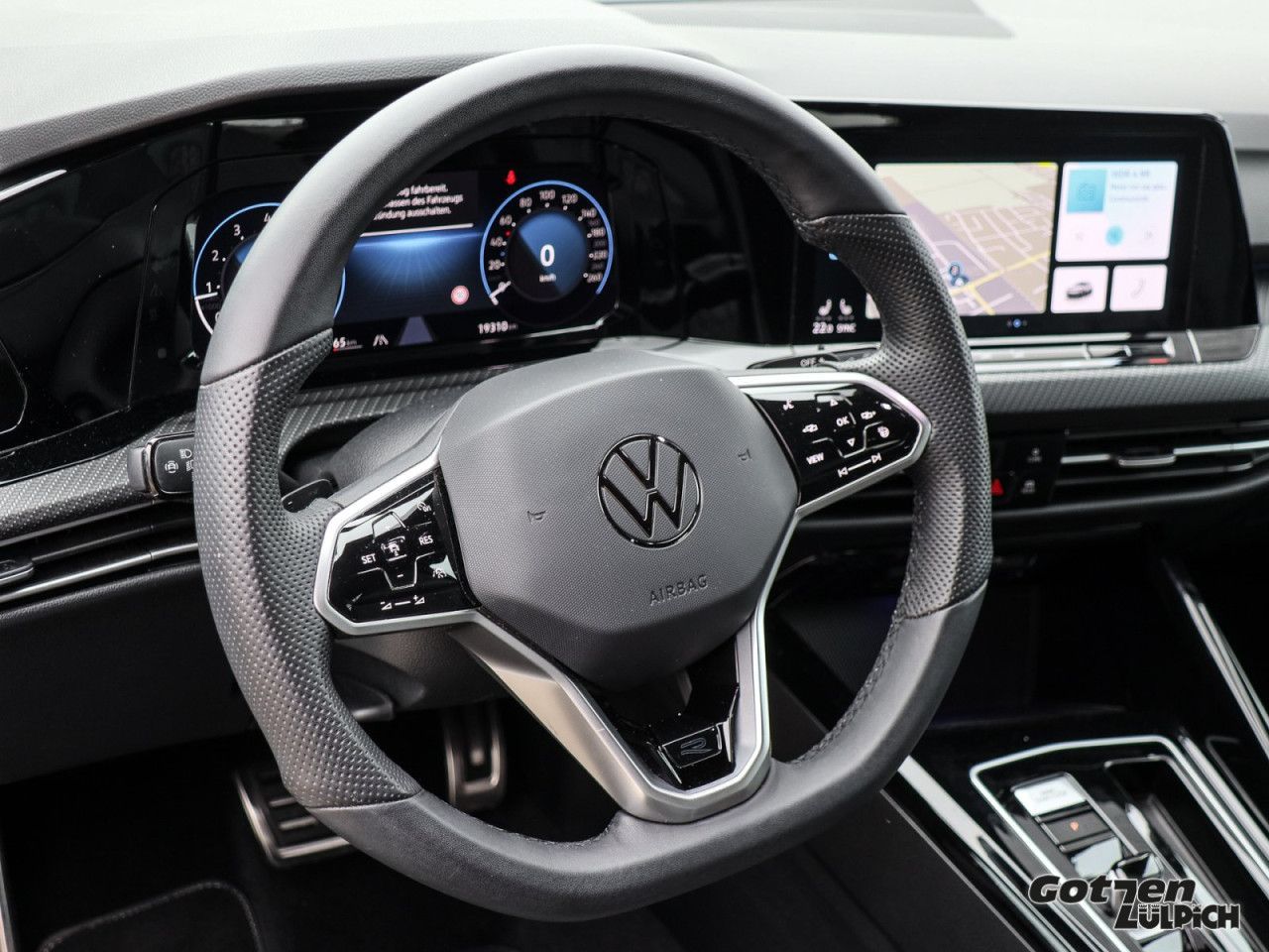 Fahrzeugabbildung Volkswagen Golf VIII R-Line 1.5 eTSI DSG Klima Navi LED
