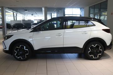 Fotografie des Opel Grandland (X) Grandland 1.2 DI Automatik GS