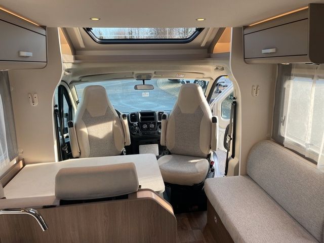 Carado T 448 PRO+ Markise Navi Kamera Smart TV