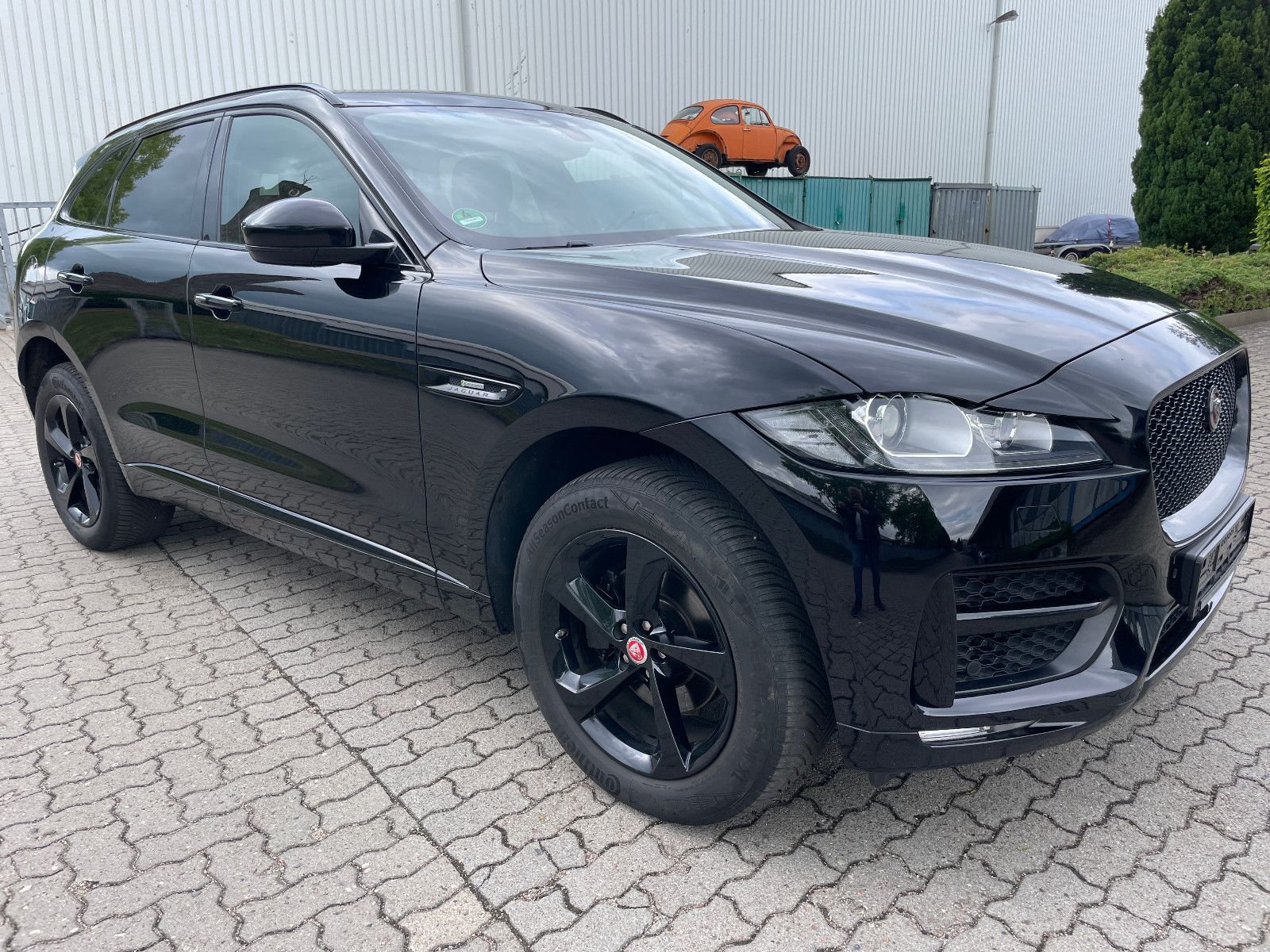 JAGUAR F-Pace