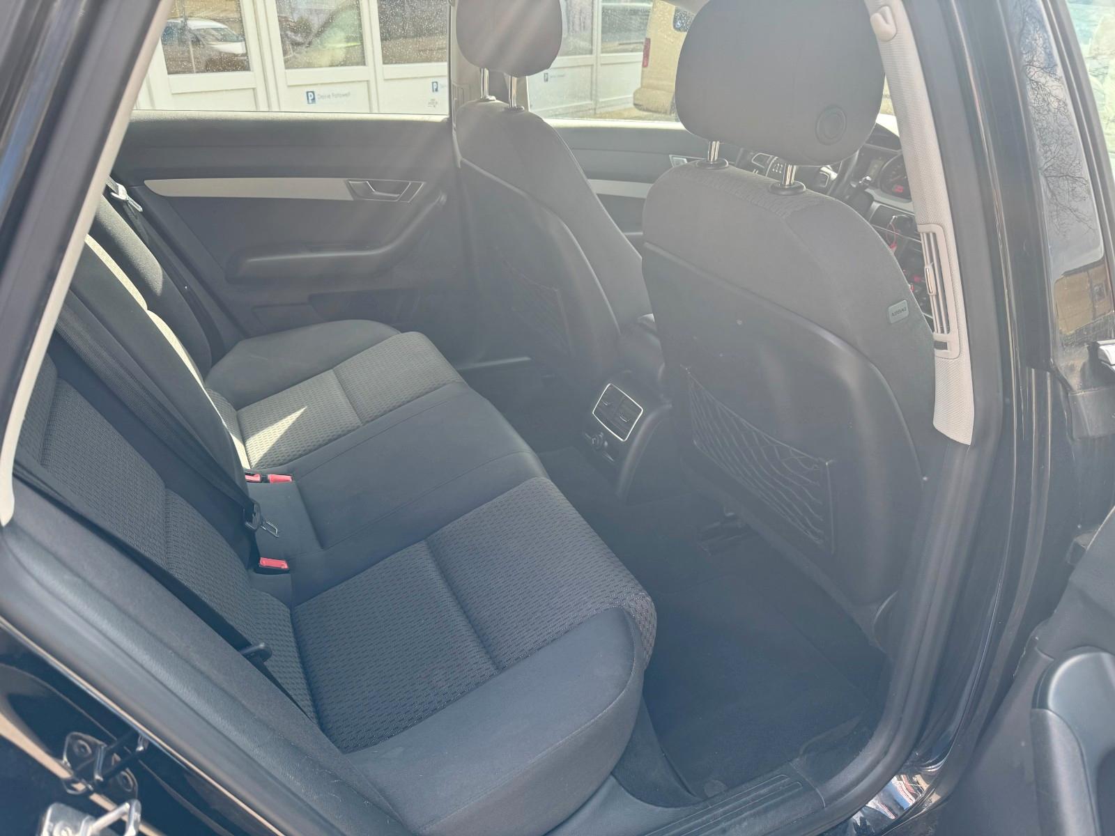 Audi A6 2011 — photo 13