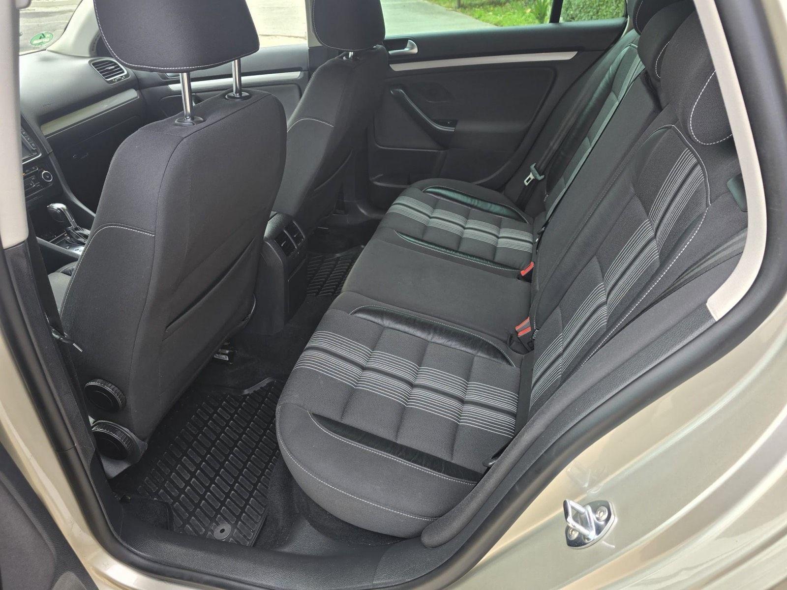 Volkswagen Golf 2012 — photo 7