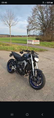 Yamaha MT-09 Gabelservice, Ölwechsel, Kupplung, TÜV NEU