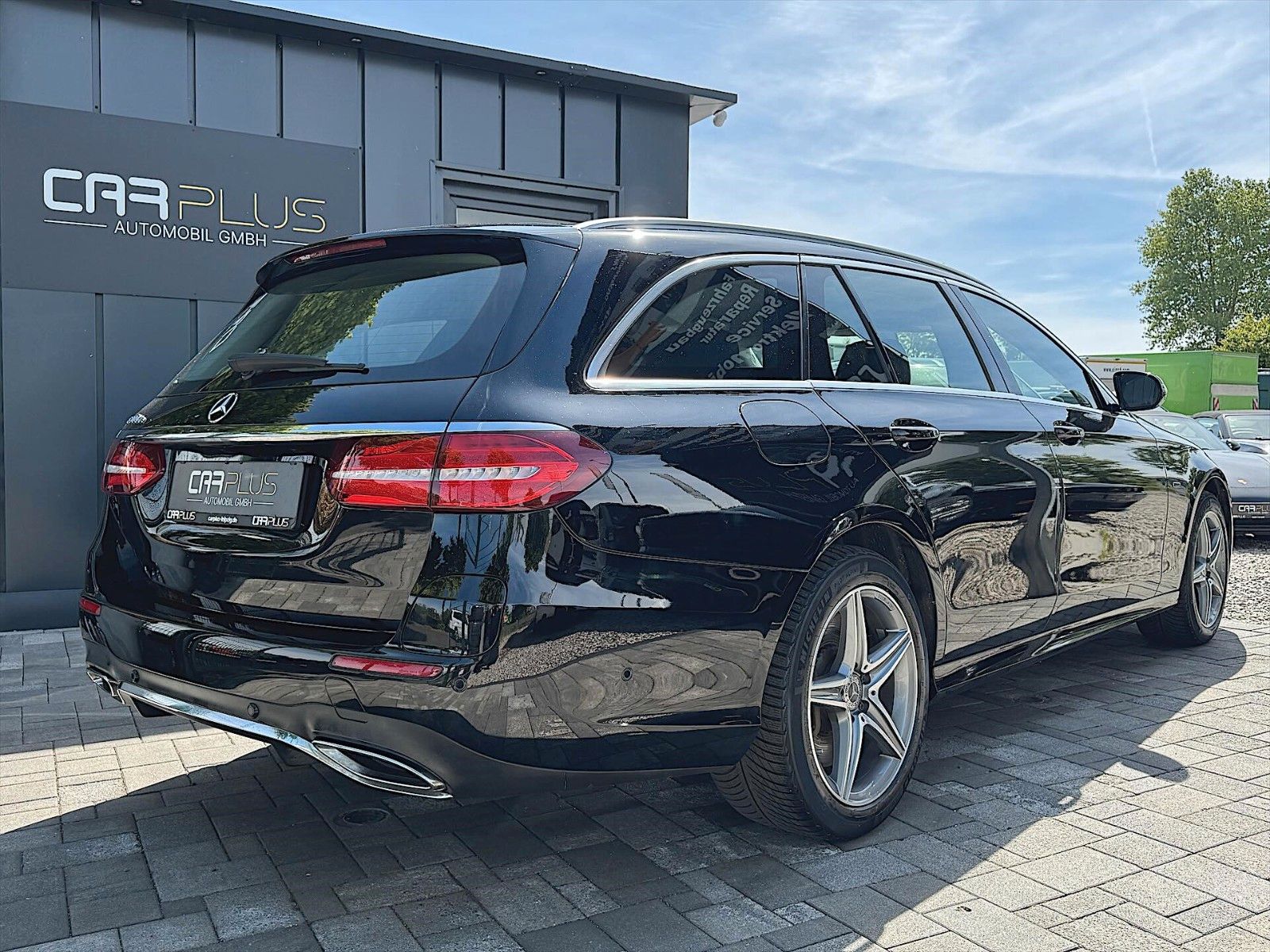Fahrzeugabbildung Mercedes-Benz E 300 de AMG Line Business *Widescreen*LED*