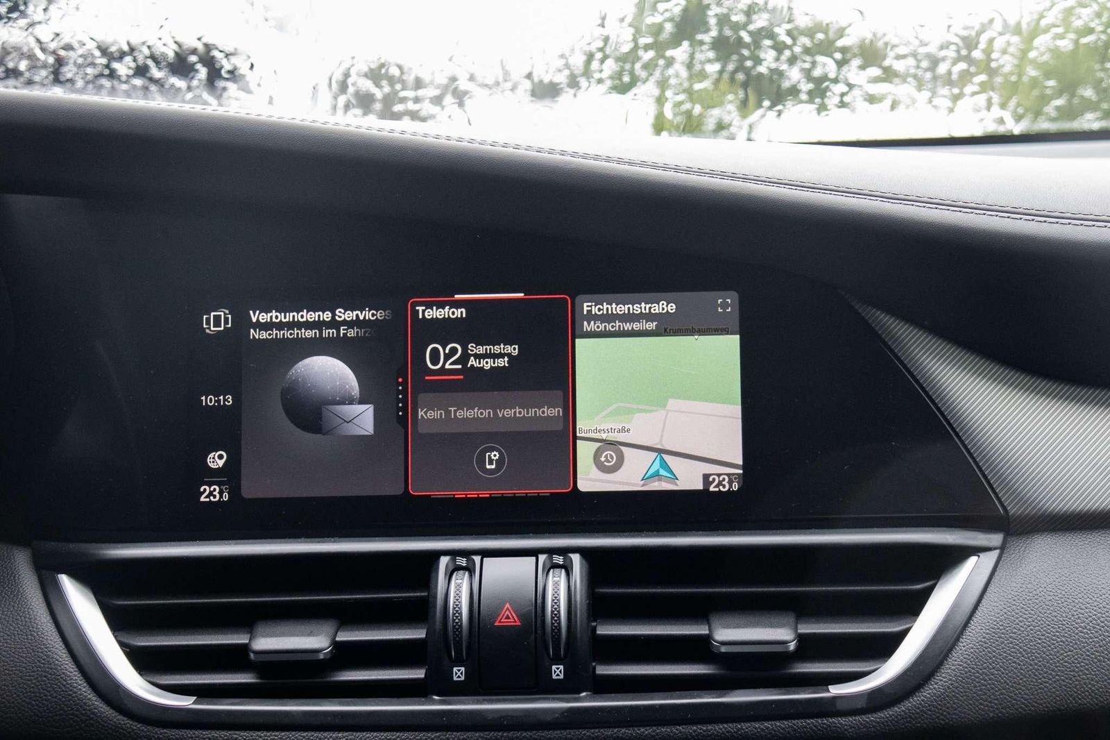 Fahrzeugabbildung Alfa Romeo Giulia MY23 Veloce 2.0T Vom AR Vertragshändler