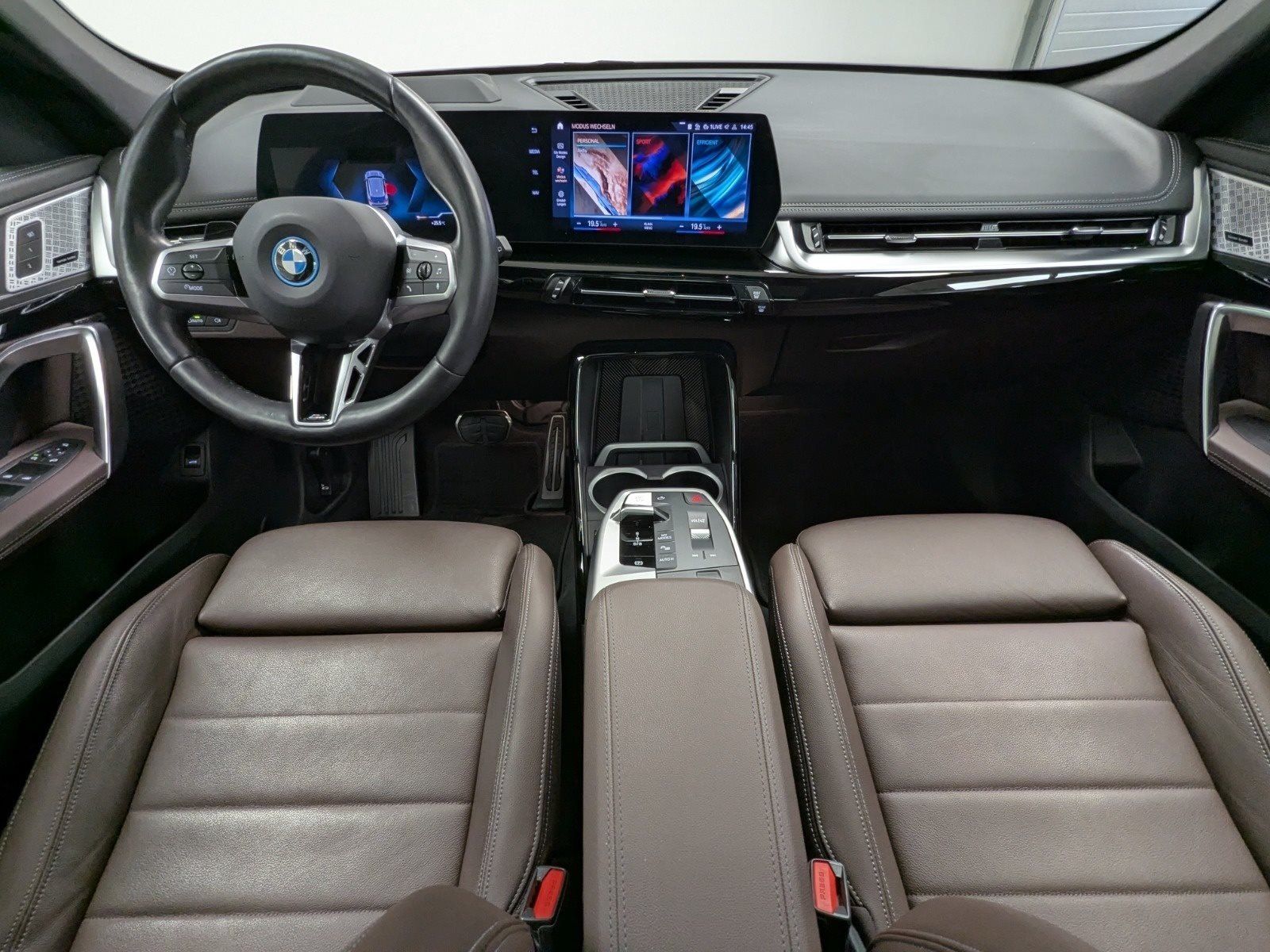 BMW iX1 xDrive30 M Sport HUD PANO ACC AHK DA Prof. 3 foto 12