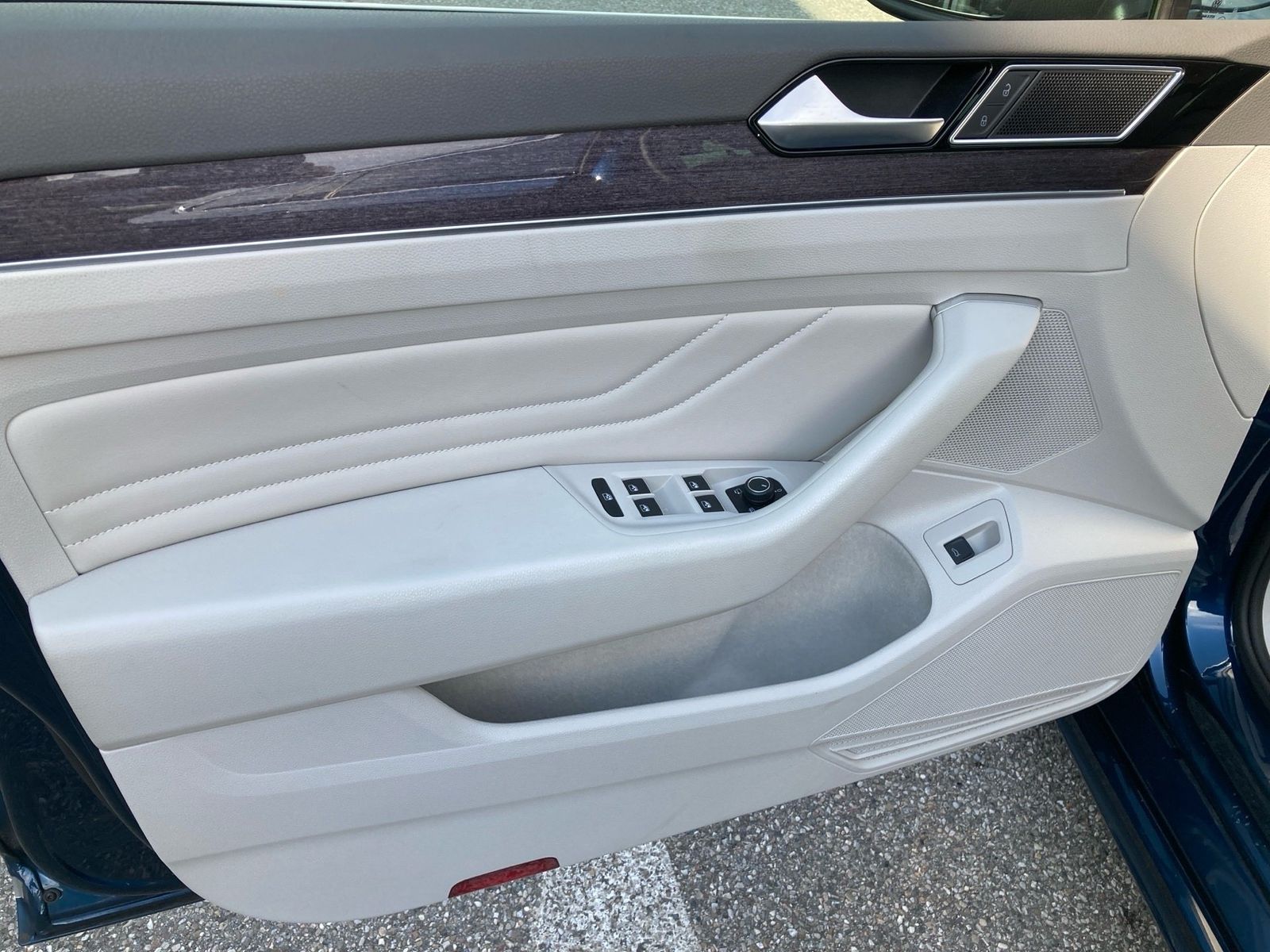 Volkswagen Passat Variant - Bild 22