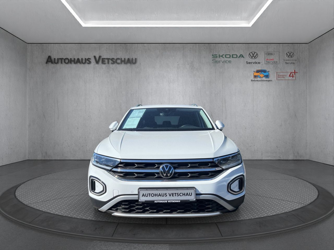 Volkswagen T-Roc 1.0 TSI Style Bluetooth Navi LED Klima foto 3