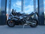 BMW S1000RR + getöntes Windschild - Offers