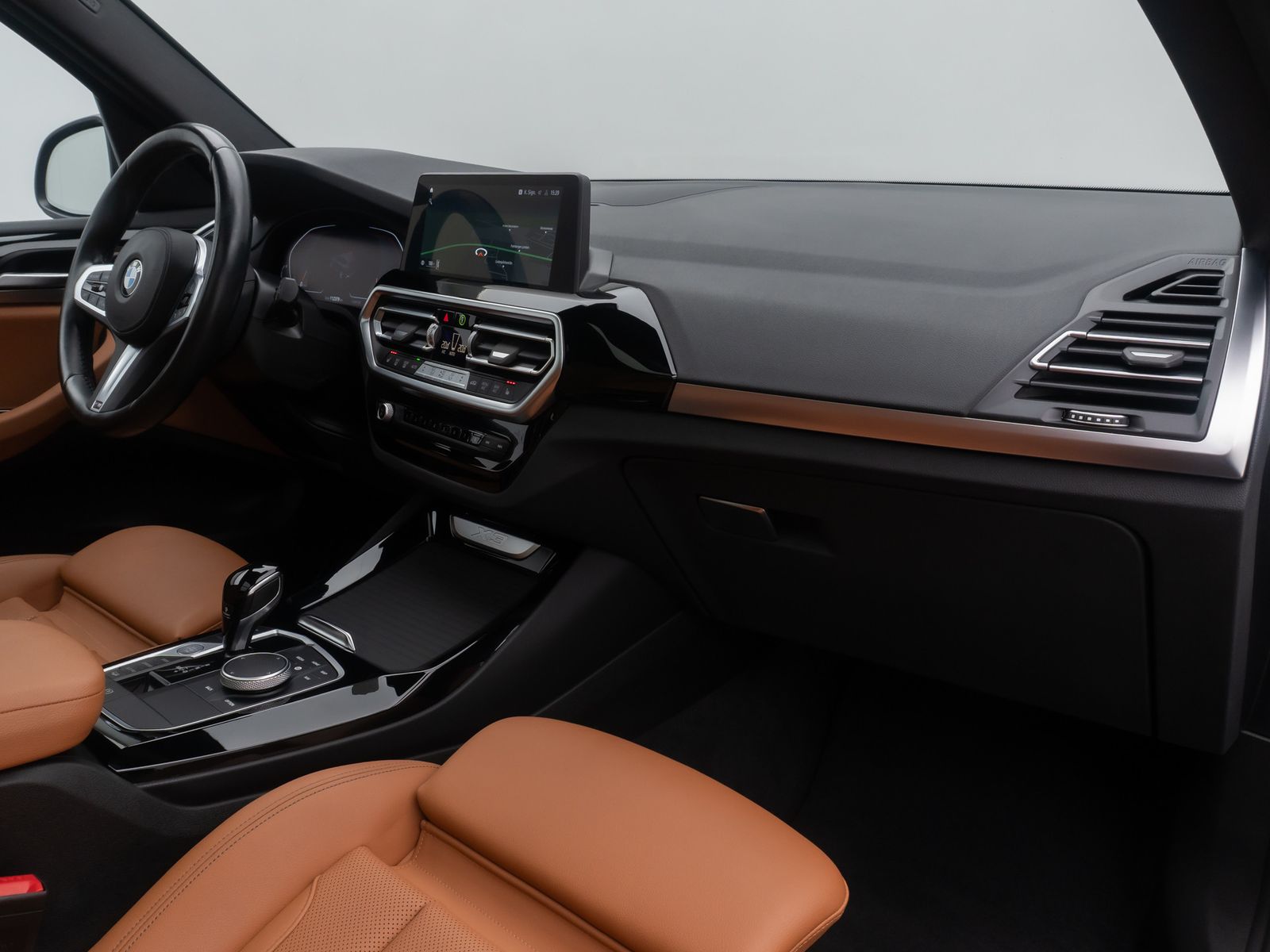 Fahrzeugabbildung BMW X3 xD20d Panorama Kamera DAB AHK Sport 19Zoll