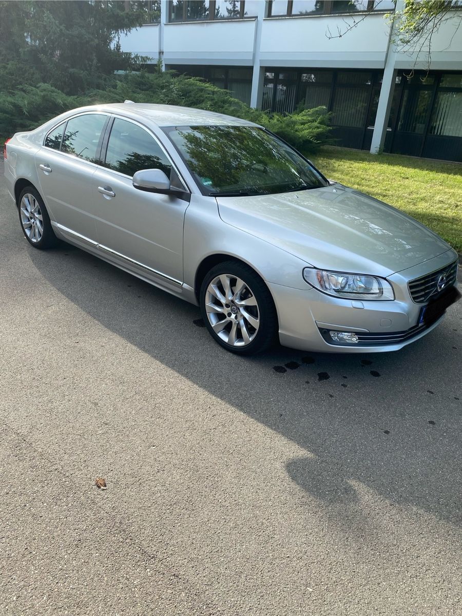 VOLVO S80