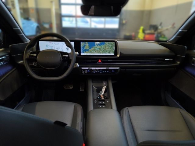 Fahrzeugabbildung Hyundai IONIQ 6 Allradantrieb 77,4kWh Batt. 325 PS UNIQ-