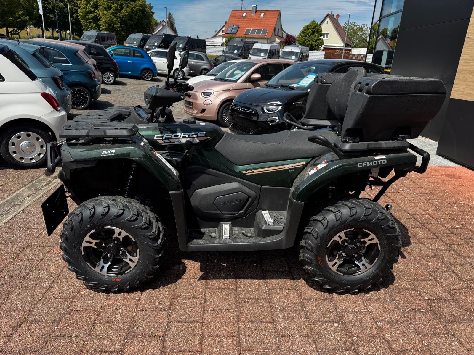 Fahrzeugabbildung CFMOTO CFORCE 520L ABS SEILIWINDE AHK BOX
