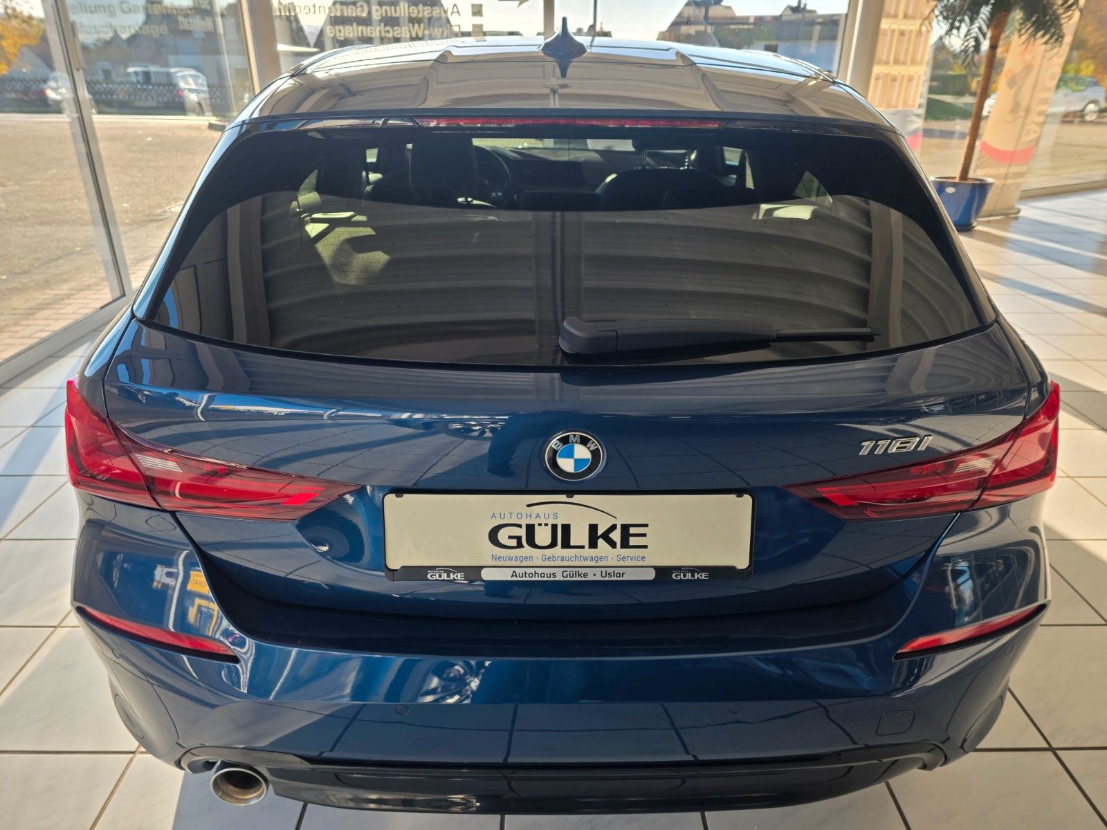 BMW 118 i Sport Line Lim, PDC v+h,Navi,SHZ,Lenk.h. foto 4