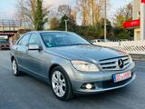 Mercedes-Benz C 250 C Limousine C 250 CGI BlueEfficiency - Mercedes-Benz C 250: Limousine