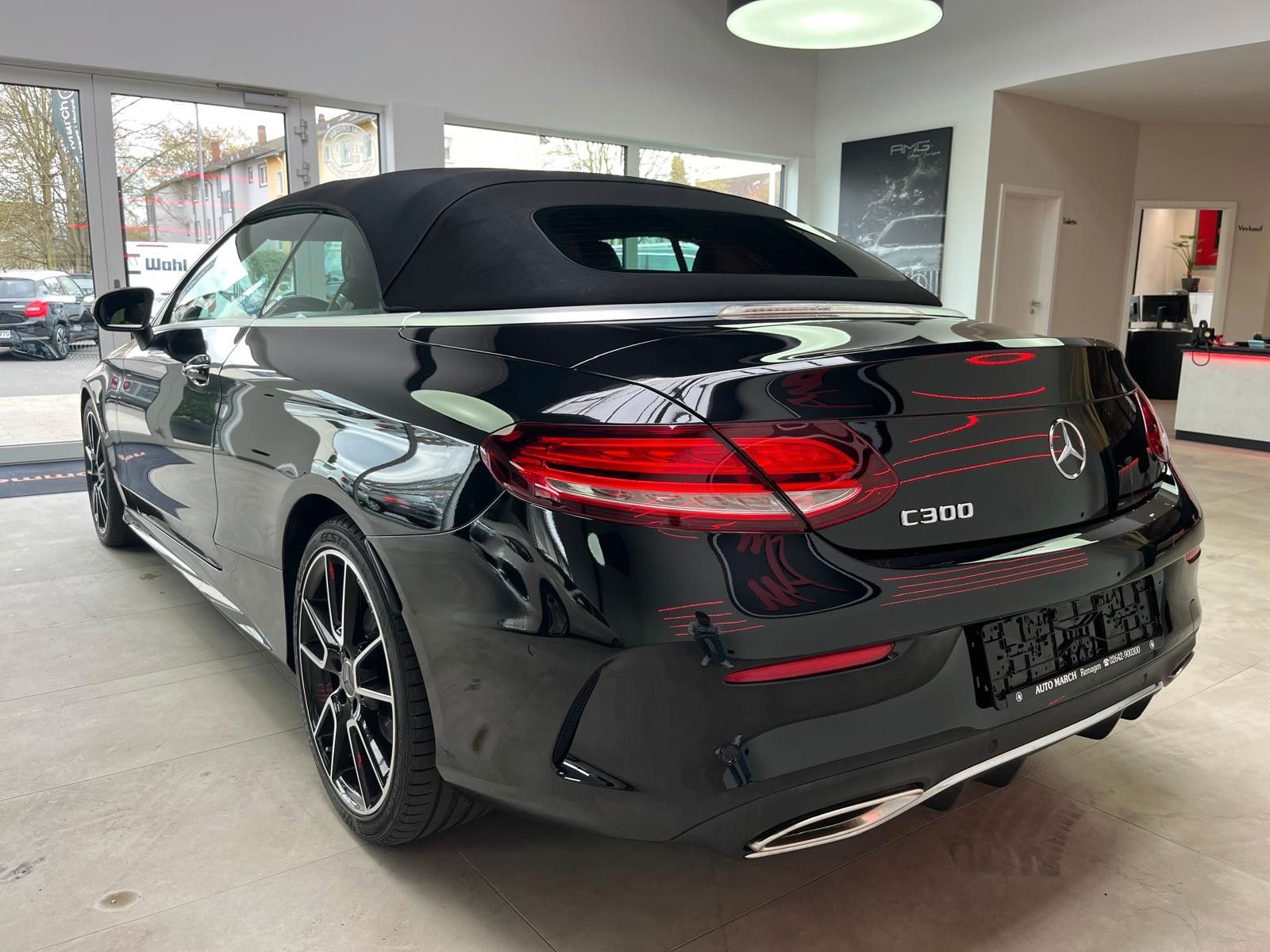 Fahrzeugabbildung Mercedes-Benz C 300 Cabrio AMG-Line