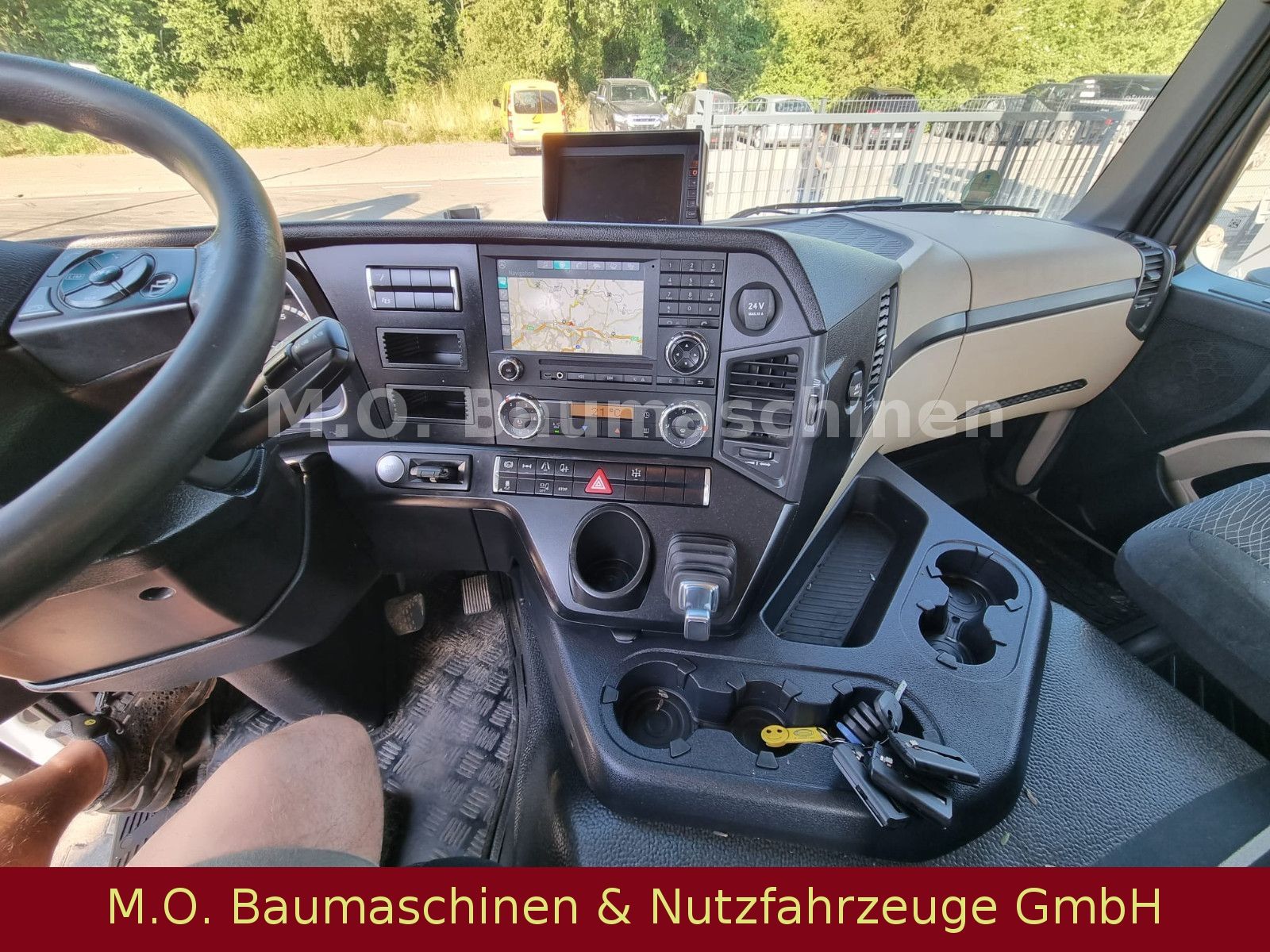 Fahrzeugabbildung Mercedes-Benz Actros 1845 /4x2/Euro 6 / AC