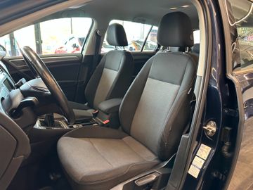 Volkswagen Golf VII Lim. *SitzHZ*PDC(VH)*2-Zonen*
