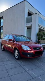 Kia Rio 1.5 CRDi TÜV 04/28, Allwetter Reifen neu - gebrauchte Kia Rio aus dem Jahr 2006