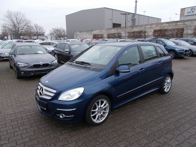 Mercedes-Benz B 160, Sitzheizung, Park Assistent, Teilleder