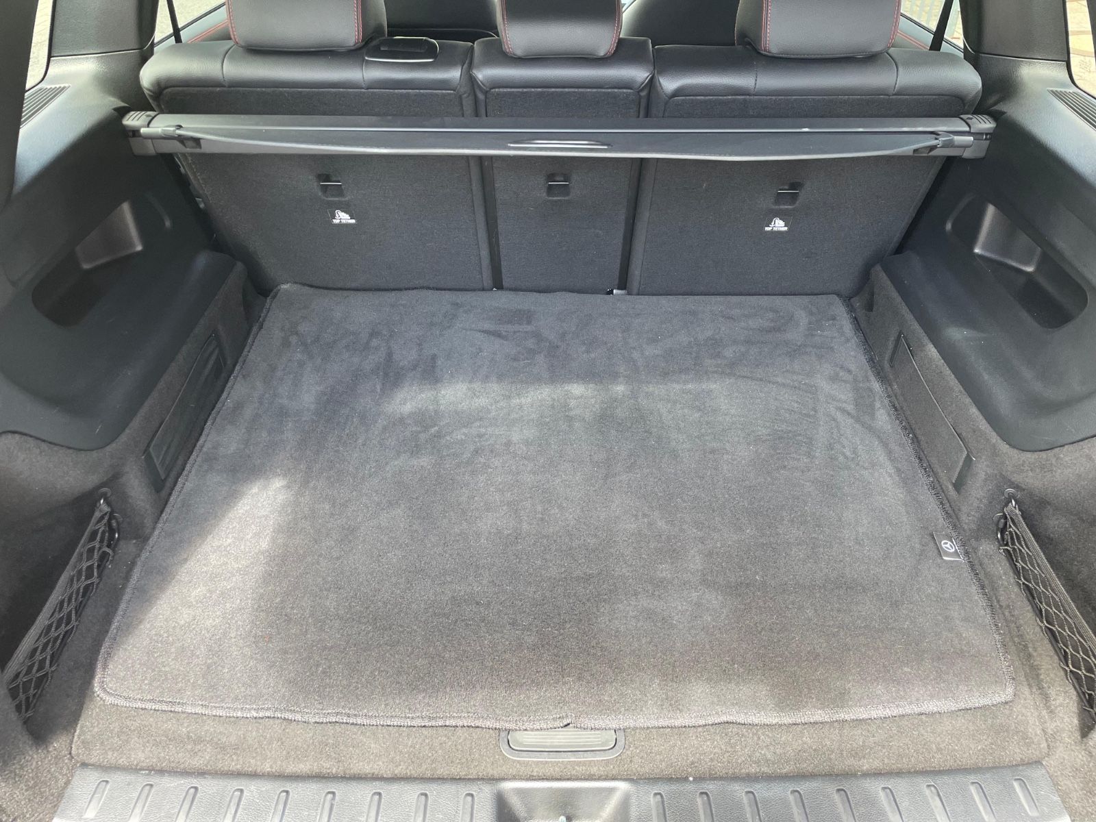 Fahrzeugabbildung Mercedes-Benz GLB 220 d |AMG|MBUX|Distr|Multibeam|AHK|Kamera