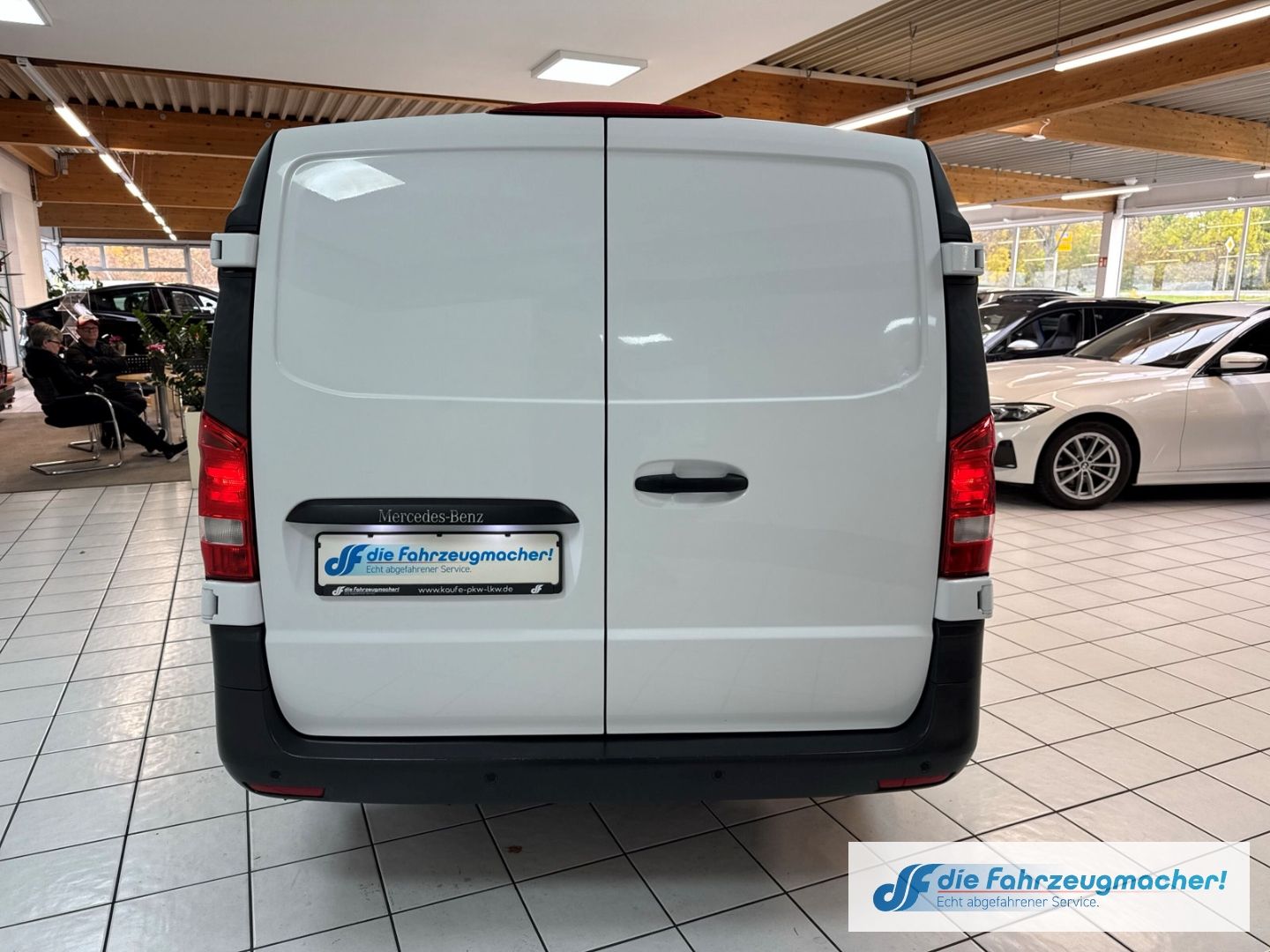 Fahrzeugabbildung Mercedes-Benz Vito Kasten 114 CDI BT RWD lang  Parklenkass. Te