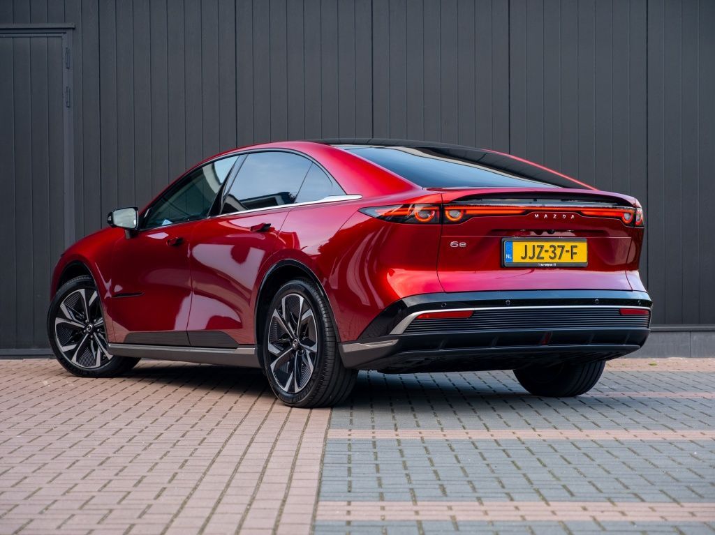Mazda 6 6e Takumi 68.8 kWh | Stoelvent +verw | Panodak imagem 2