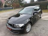 BMW 118ii Limousine/aus 1.Besitz/Einparkhilfe - BMW 118 aus 2009: 118i