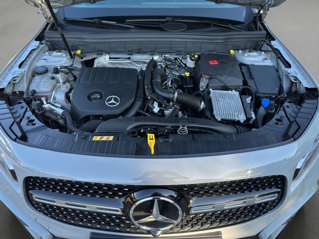 Fahrzeugabbildung Mercedes-Benz GLB 200 AMG*NIGHT*AHZV*K-GO*TOTWINKEL*AMBIENTE*