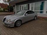 Jaguar S Type 4,2 V8 LPG - Jaguar S-Type: 4.2