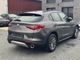 Alfa Romeo Stelvio Super Q4 - Alfa Romeo Stelvio Benzin Gebrauchtwagen