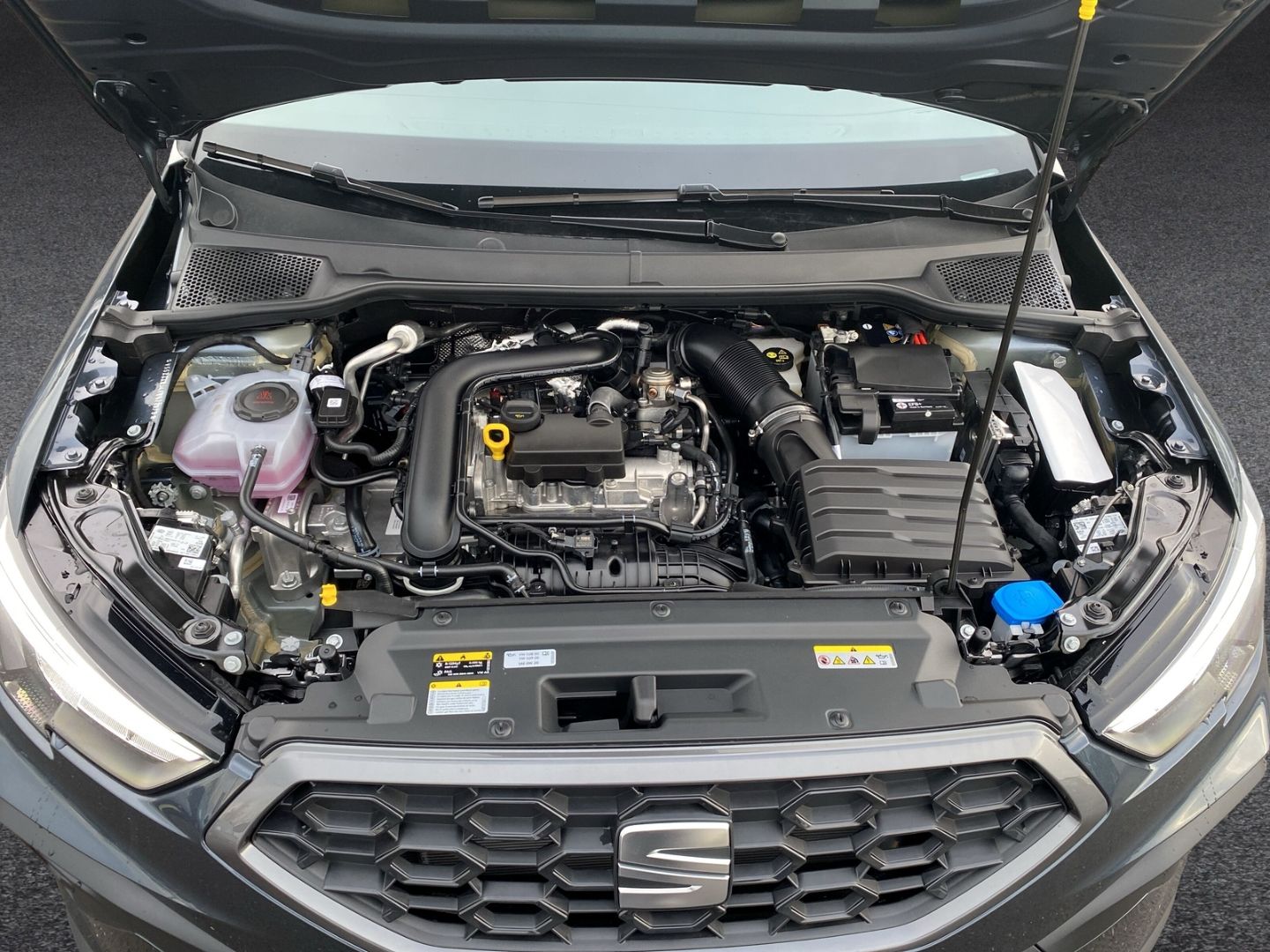 Fahrzeugabbildung SEAT Arona FR 1.0 85 kW*SHZ*LED*KESSY*NAVI*Full-Link*