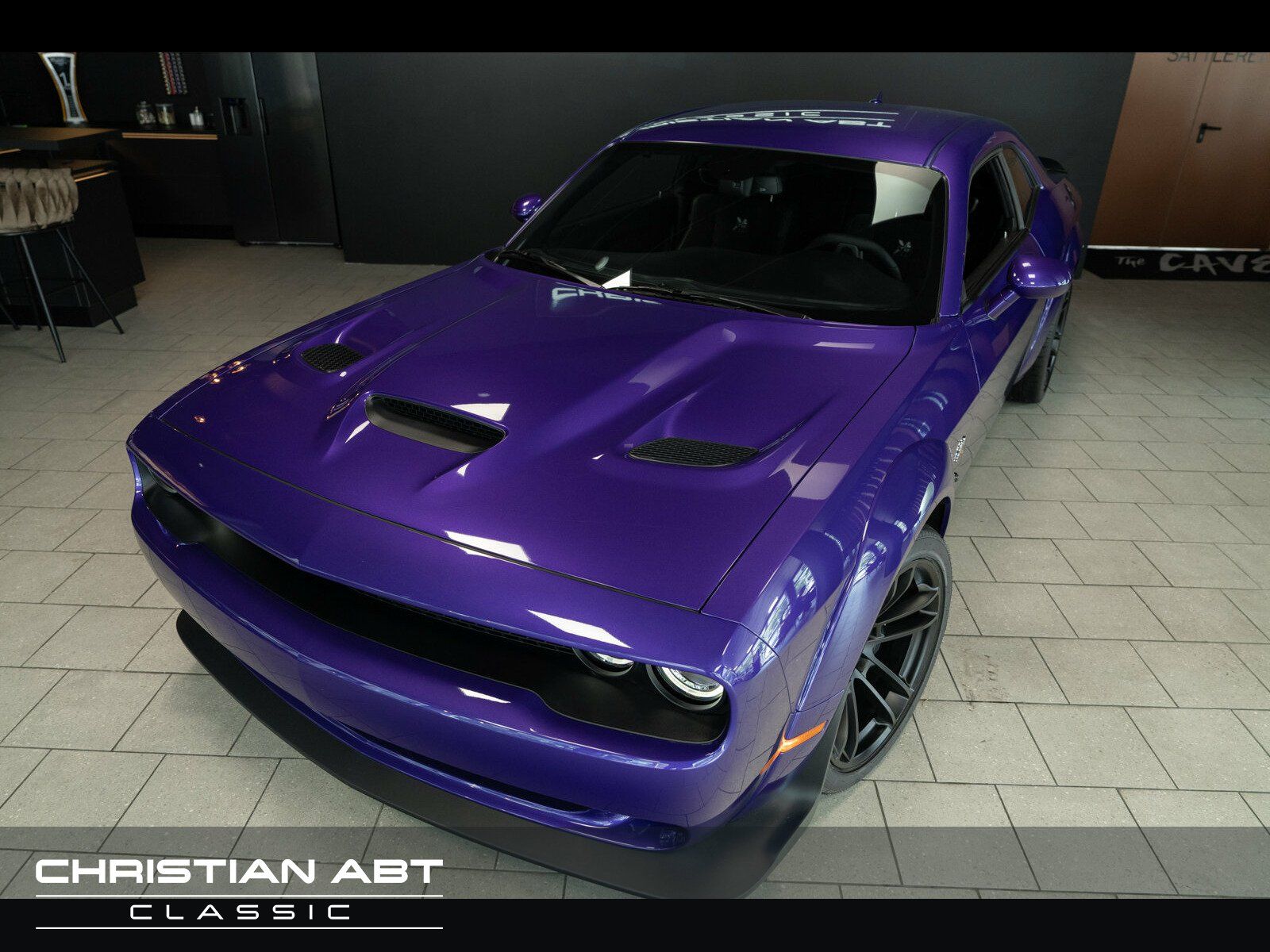 Fahrzeugabbildung Dodge Challenger Scat Pack 392 6,4