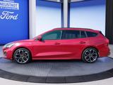 Ford Focus Turnier 1.5 ST-LINE *18'*LED*SHZ* - Ford Focus: Rot