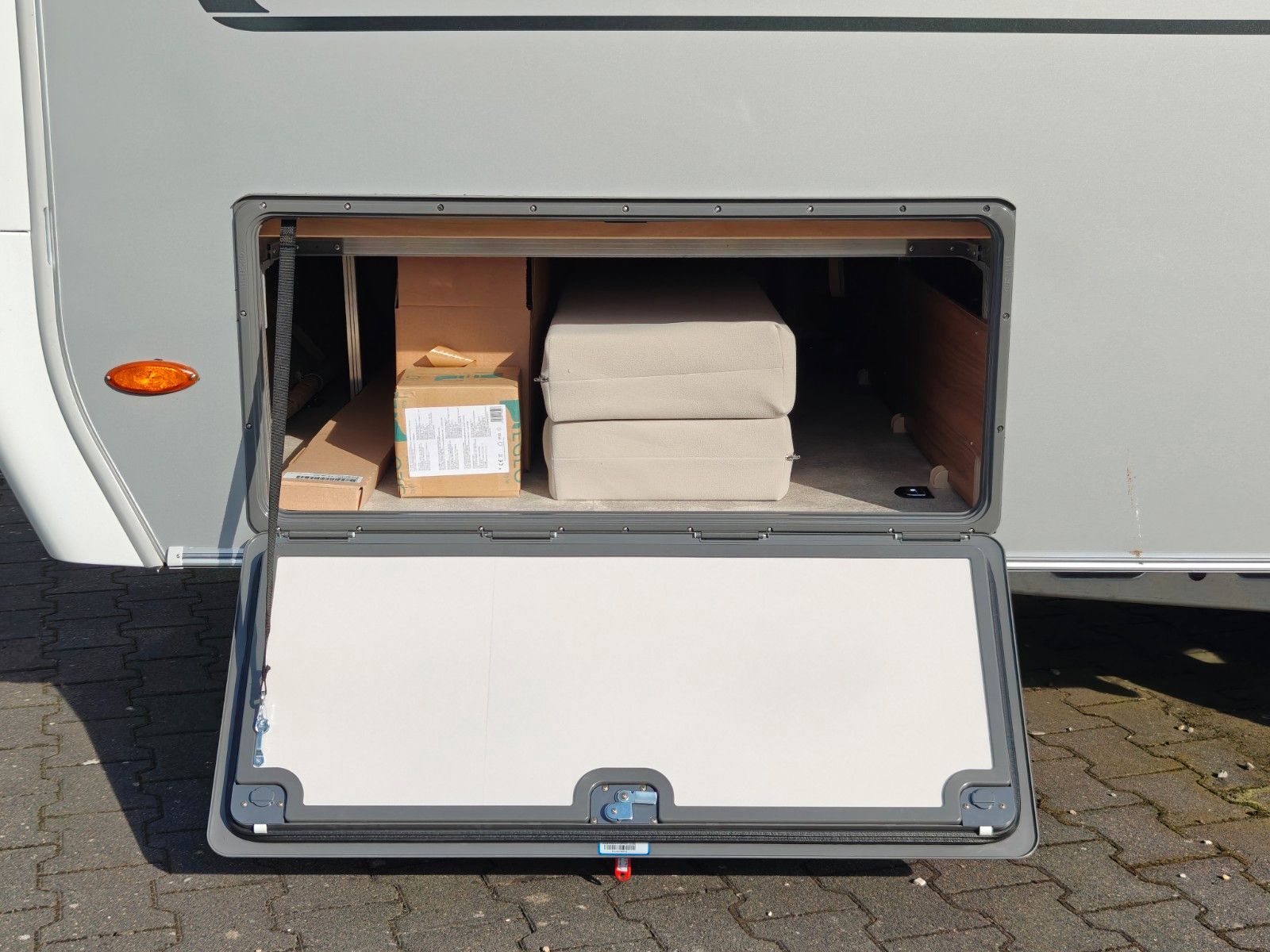 Fahrzeugabbildung HYMER / ERIBA / HYMERCAR Novaline 442 - MESSE-NEUHEIT 2026! -