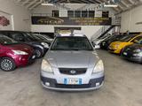 Kia Rio 1.5 DIESEL 16V CRDi 5p. EX Challenge - Kia Rio Ex mit Diesel-Antrieb