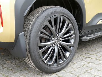 Toyota Yaris Cross - 12