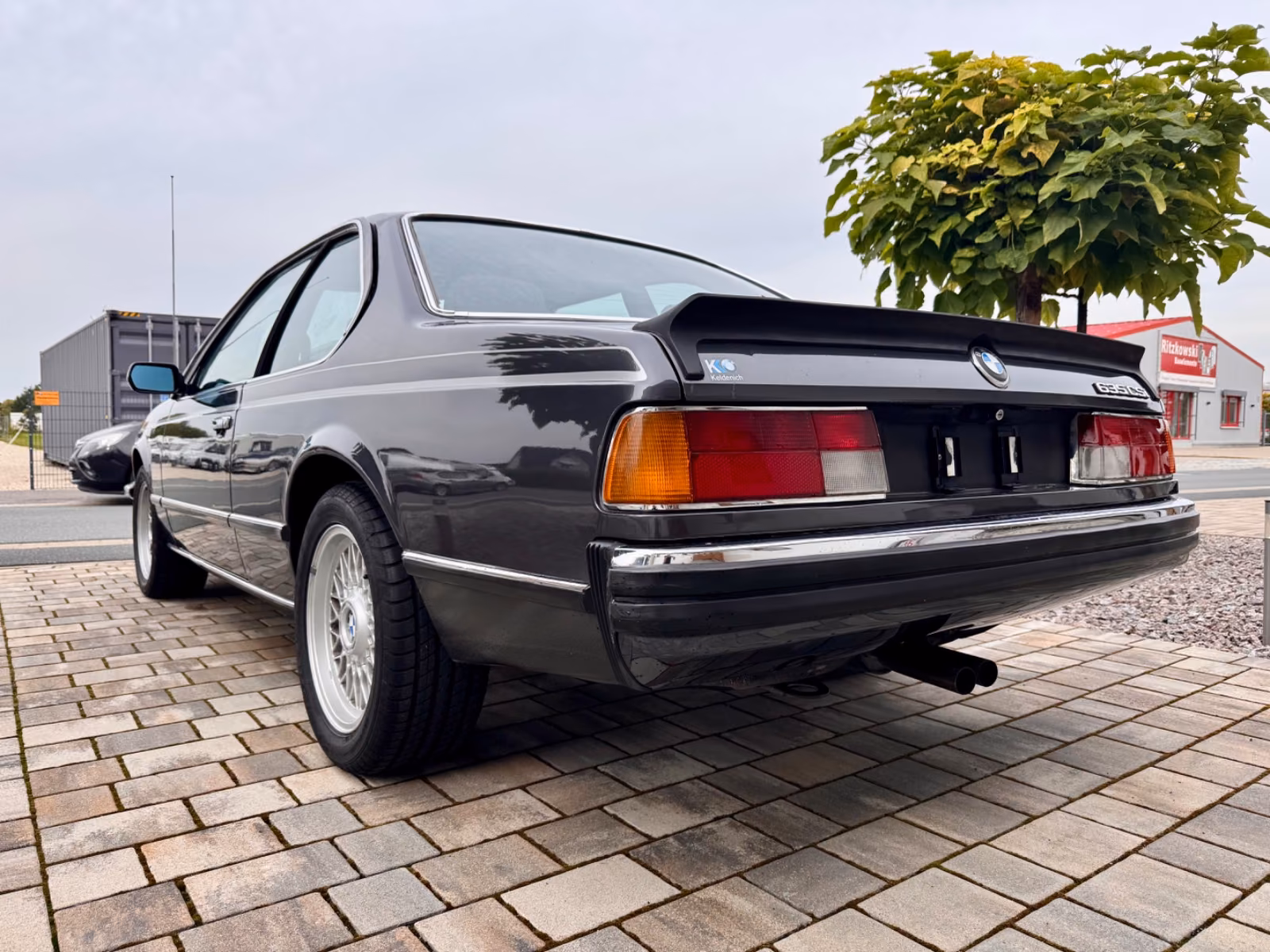 BMW Série 635 CSI E24 218ch - BVM 5 Raports - Imatriculation H - CT récent - Entretien complet