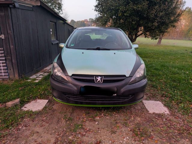 Peugeot 307 2002 1.6 16V