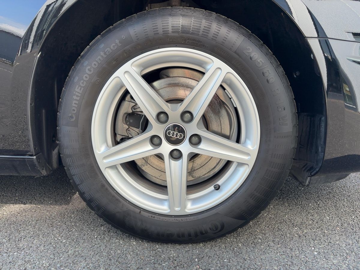 Audi A4 - Bild 13