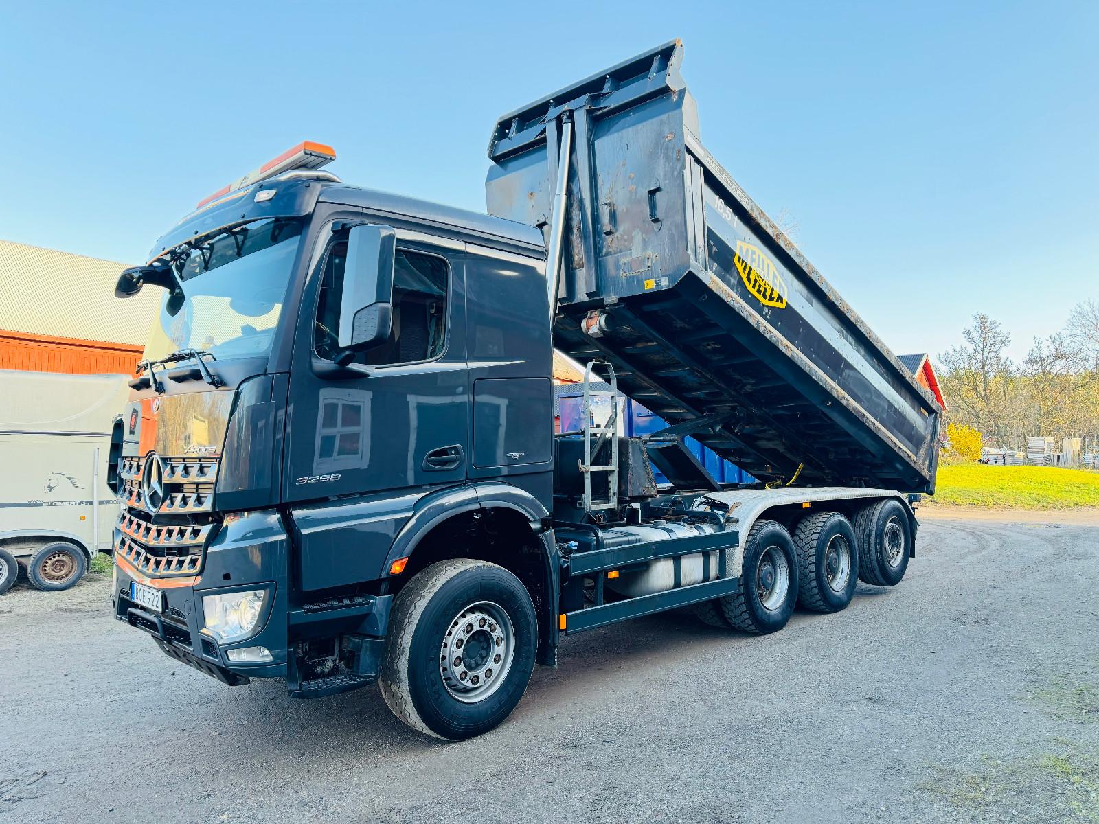 Mercedes-Benz Arocs 8x4 Kipper Tipper Euro6
