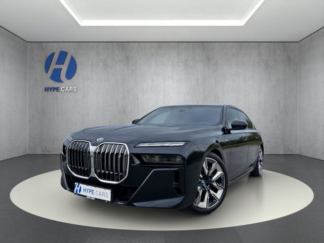 BMW i7