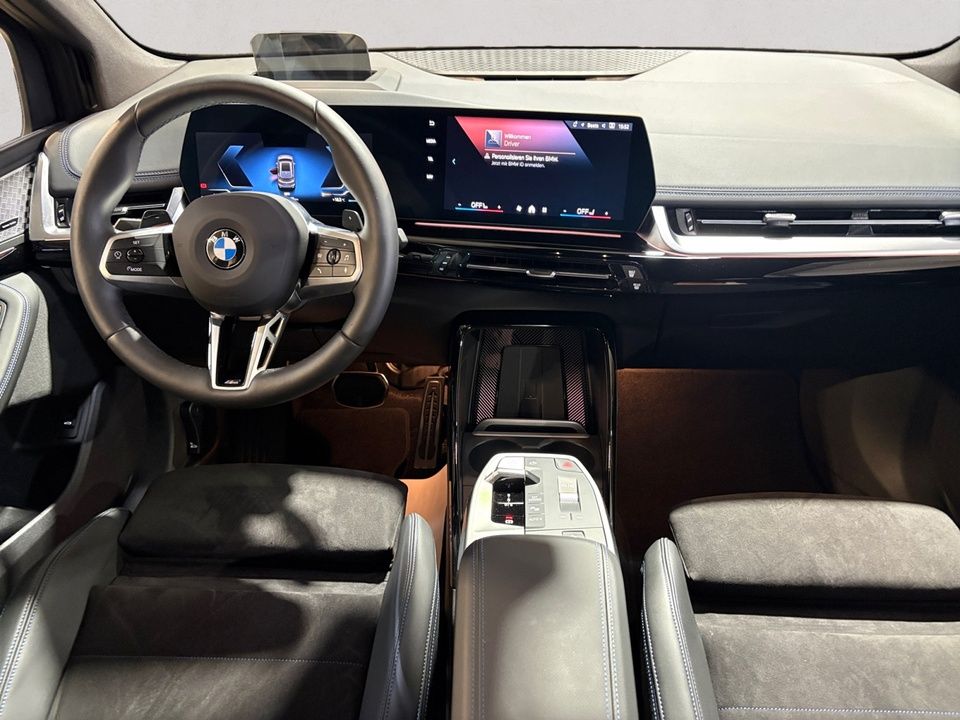 BMW 223 Active Tourer - Bild 7