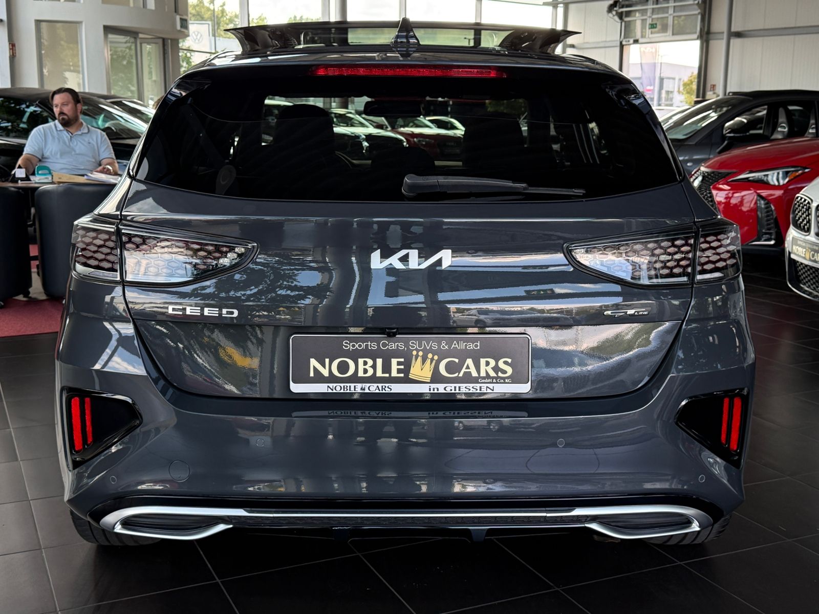 Fahrzeugabbildung Kia Ceed GT Line PANO JBL KAM LED