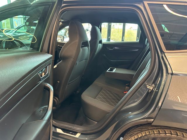 Skoda Karoq Sportline 4x4 *AHK*Virtuel*Standh*Pano*