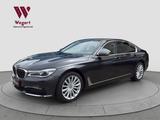BMW 740dxDrive*TV*CARPLAY*ACC*LASER*360°*HUD*KEYLESS - BMW 740 mit Diesel-Antrieb