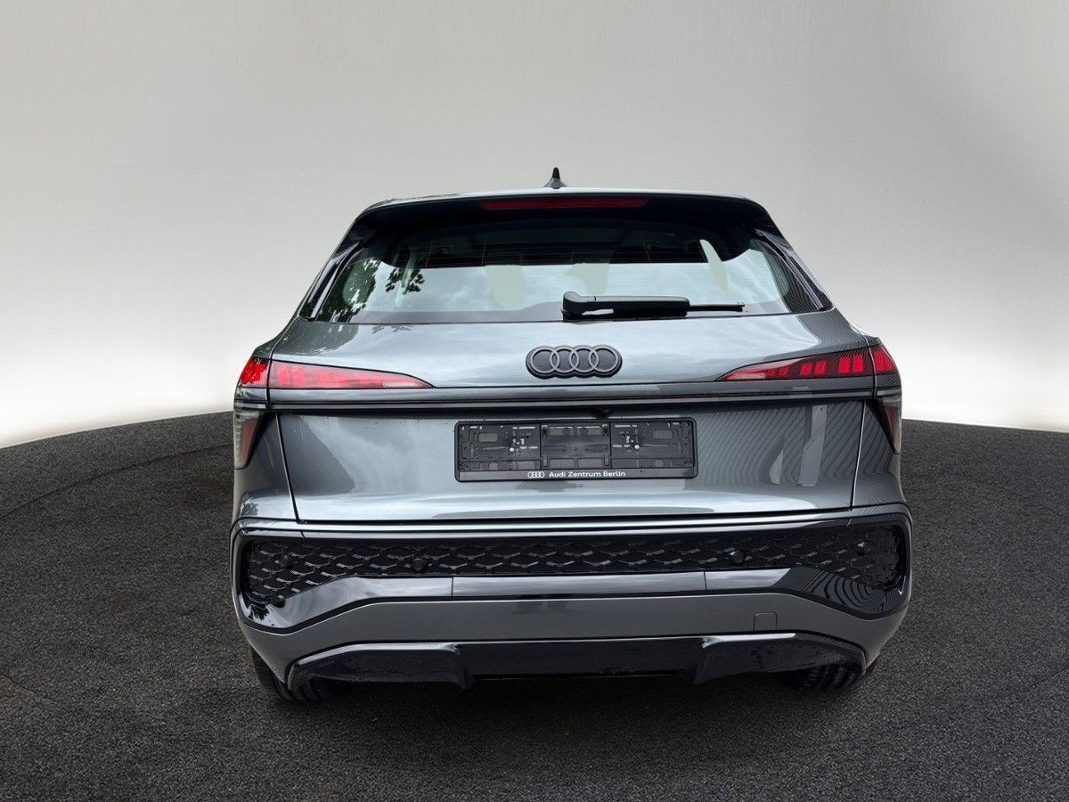 Audi Q3 e-hybrid S tronic foto 10