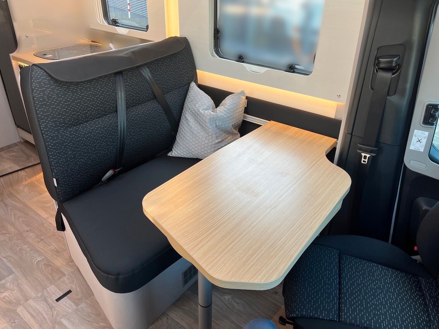 Fahrzeugabbildung HYMER / ERIBA / HYMERCAR Hymer Tramp S 585 - 170PS / Automatik