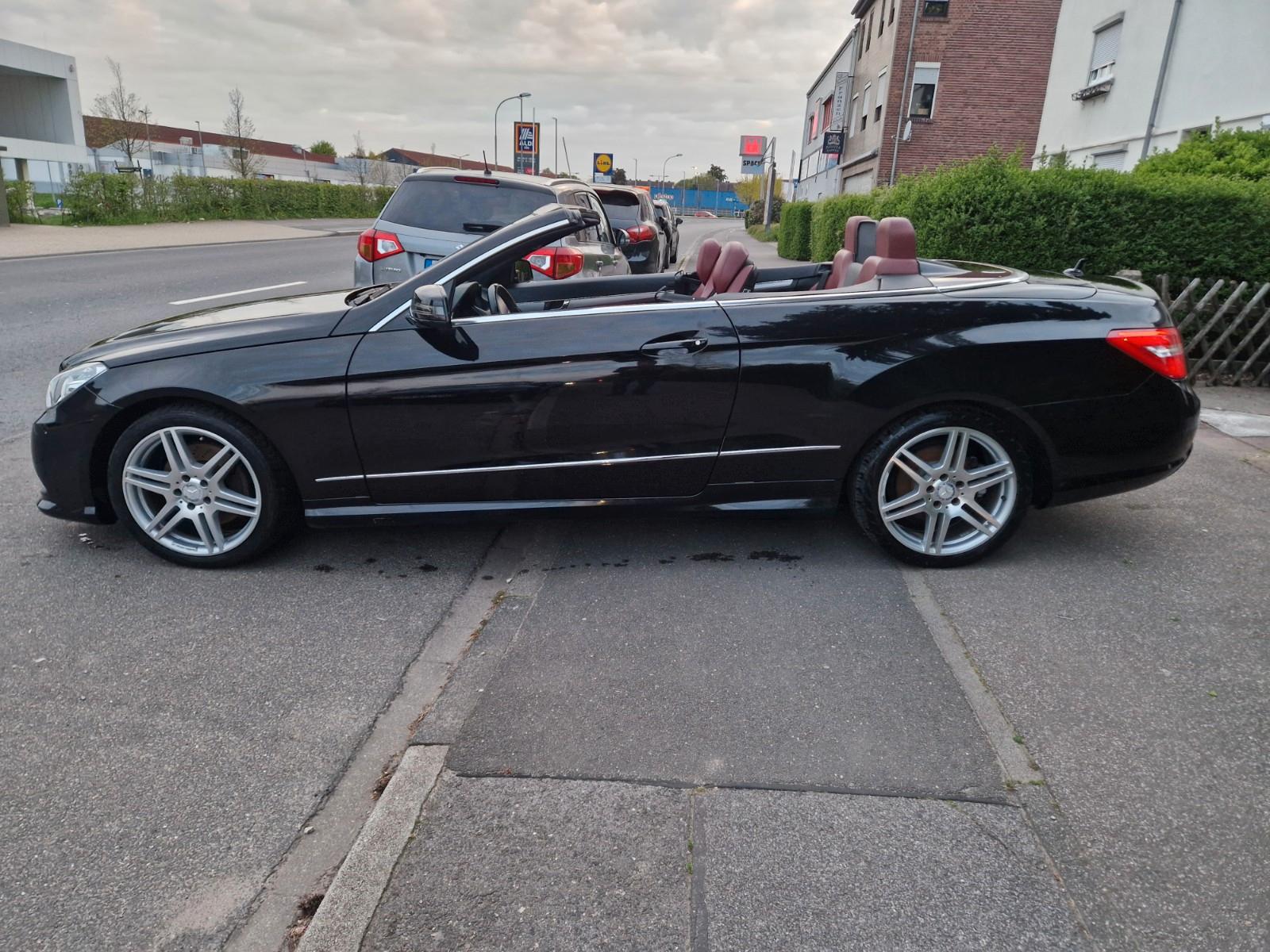 Mercedes-Benz E 200 E Cabrio E 200 CGI AMG line BlueEfficiency