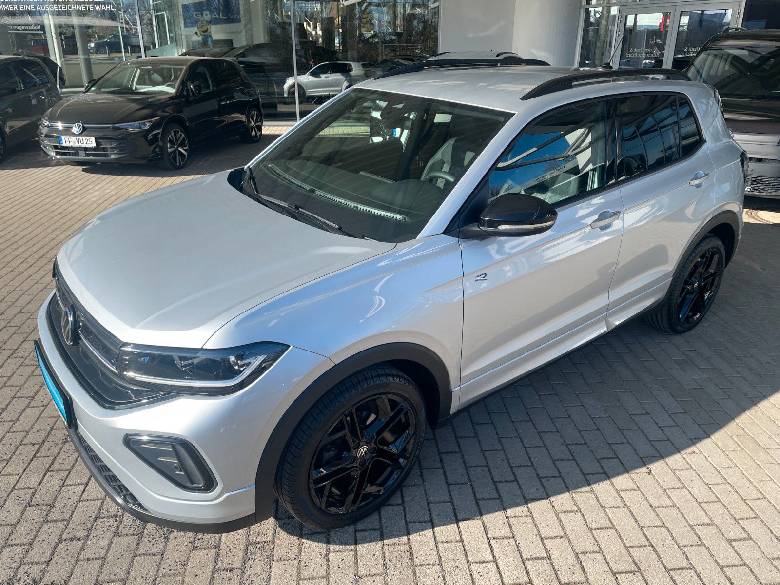 Volkswagen T-Cross 1.0 TSI OPF 85 kW DSG R-Line foto 4